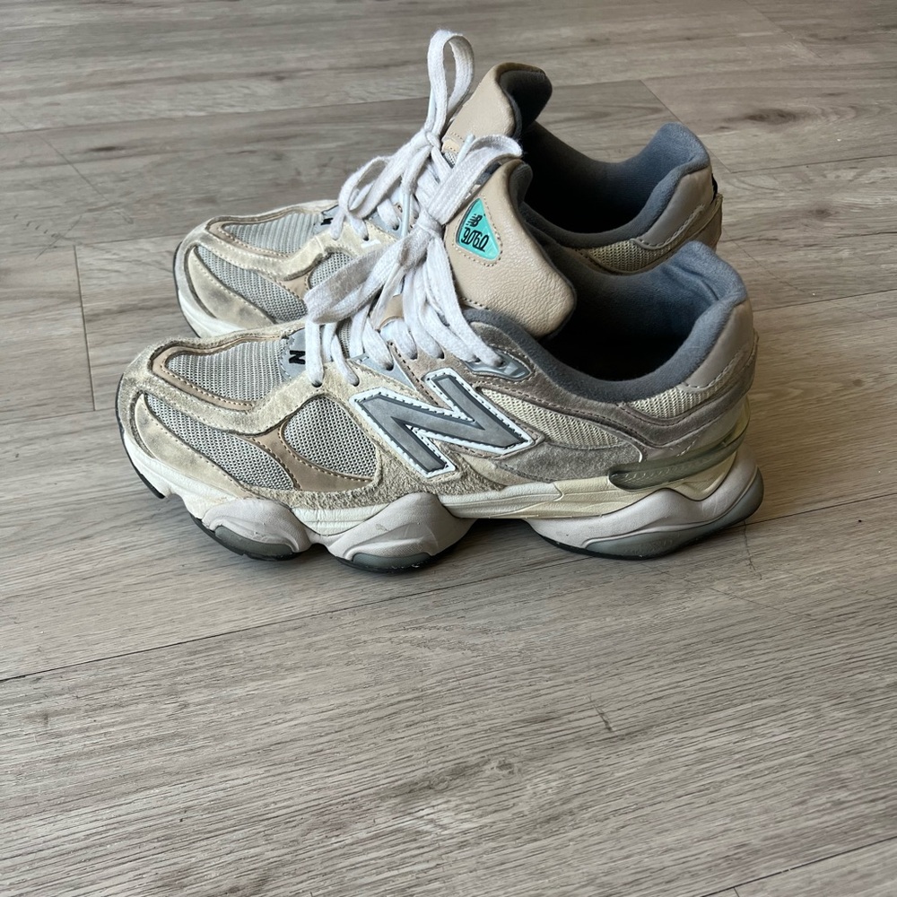 New Balance Women's Gray Sneakers